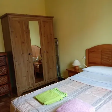 Casa Montse-izquierda Apartamento *