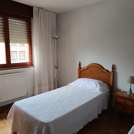 Apartment Casa Montse-izquierda *