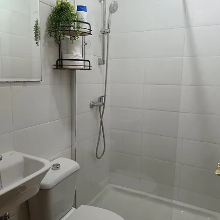 Casa Montse-izquierda Apartment