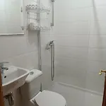 Casa Montse-izquierda Colombres